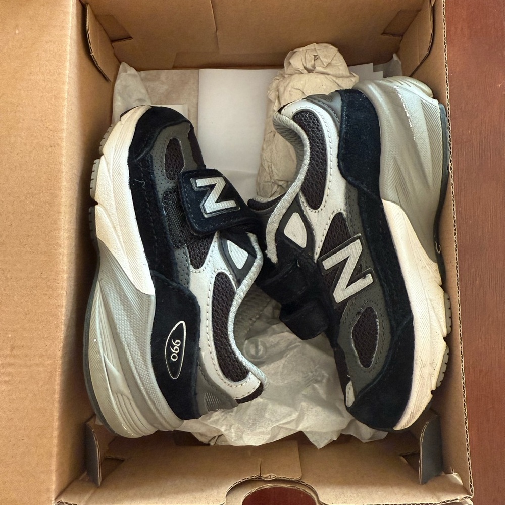 New Balance Kids' Sneakers in Black and White